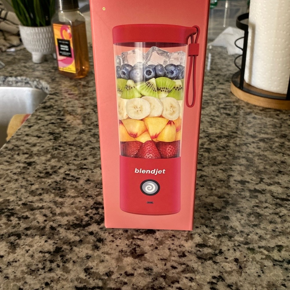 BlendJet Portable Blender - Red